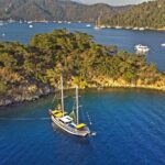 12 Island Tour
